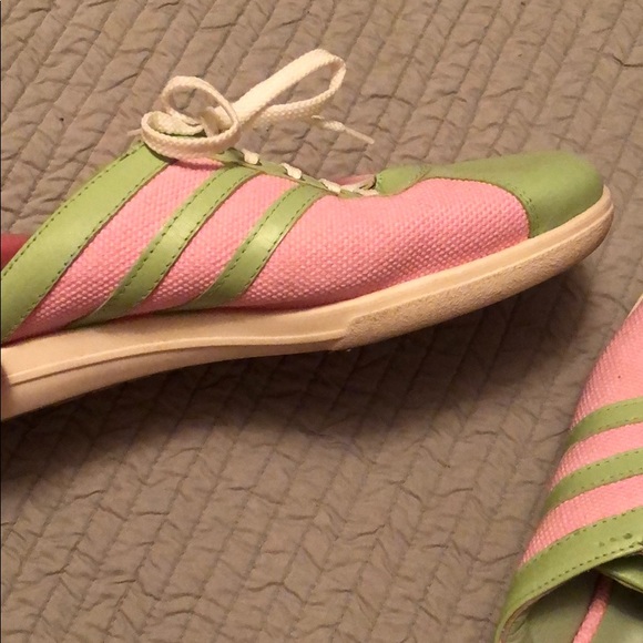 Lilly Pulitzer slip on lace up sneakers - Picture 6 of 8